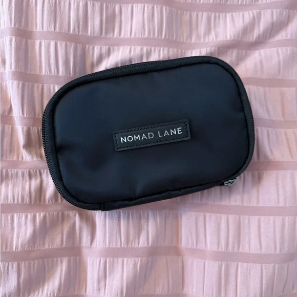 Nomad Lane Blue Travel Bag - Picture 5 of 10